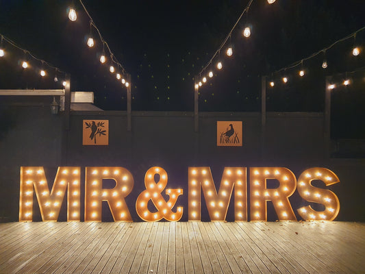 Mr & Mrs Lighting